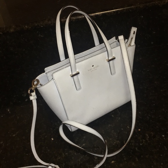 kate spade Handbags - Kate spade shoulder bag